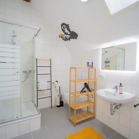 דירה Luxomes - Streetart Old Town Apartment- אינגולשטאט